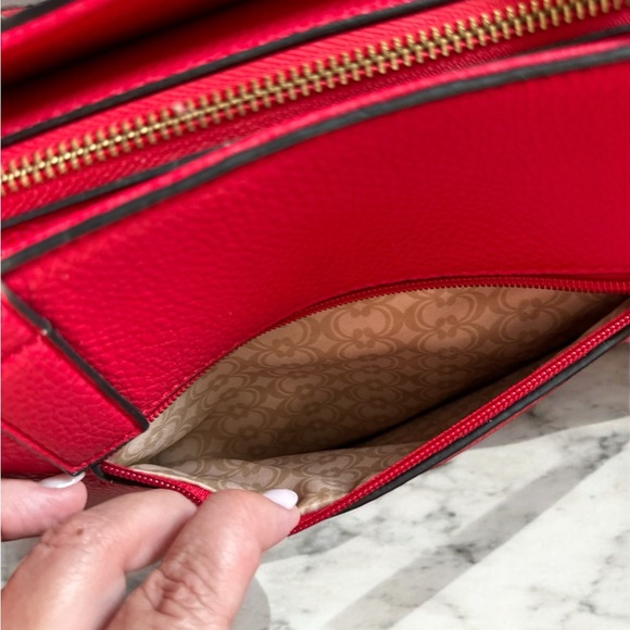 Charming Charlie Red Vegan Leather Tote Shoulder Bag - Picture 6 of 8